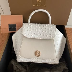 CROISSANT HANDBAG MERINGUE